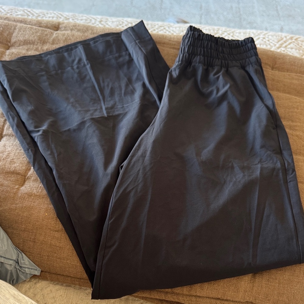 VUORI VILLA Black wide leg Casual Pants